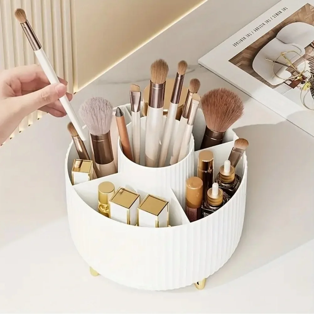 360 Rotating Makeup Brush Organizer